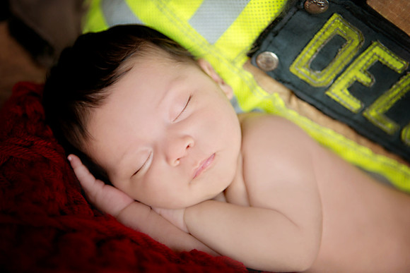 1-12-2014-IsabellaNewborn4wks-225edit