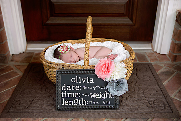 6-9-2015-OliviaNewborn5days-1edit