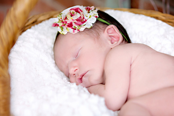 6-9-2015-OliviaNewborn5days-43edit