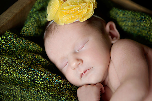 6-9-2015-OliviaNewborn5days-77edit