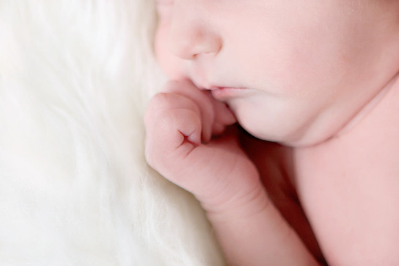 6-9-2015-OliviaNewborn5days-81edit