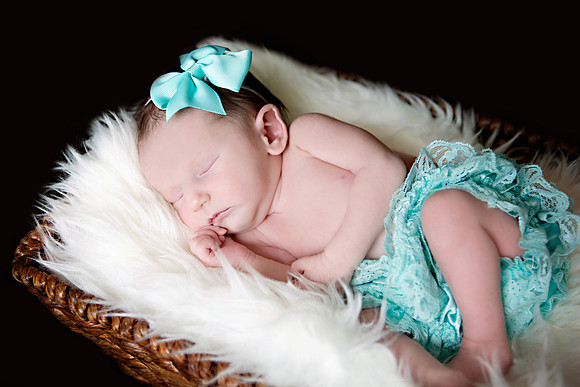 6-9-2015-OliviaNewborn5days-84edit