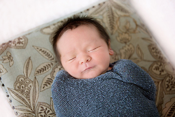 7-12-2015-BenjaminNewborn7days-15edit