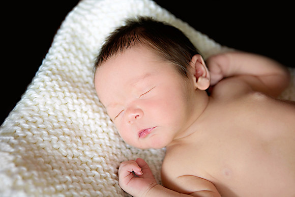 7-12-2015-BenjaminNewborn7days-38edit