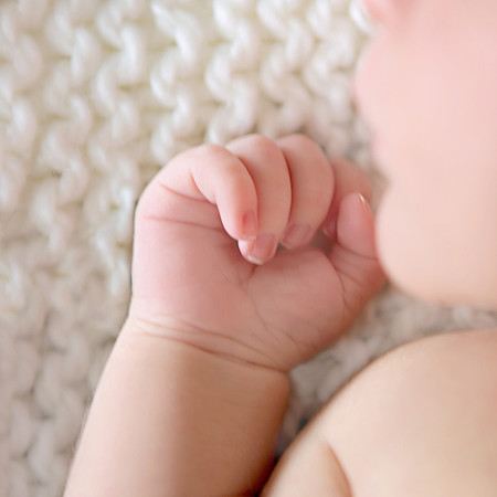 7-12-2015-BenjaminNewborn7days-47edit