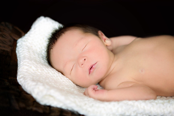 7-12-2015-BenjaminNewborn7days-52edit
