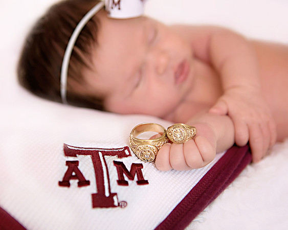 11-26-2014-MorganNewborn8days-75edit
