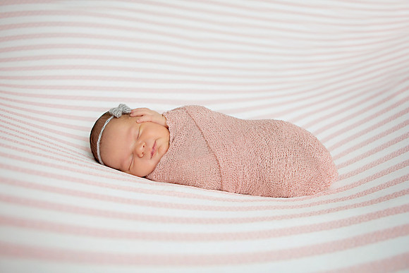 5-30-2016-Sadie4DaysNewborn-104edit