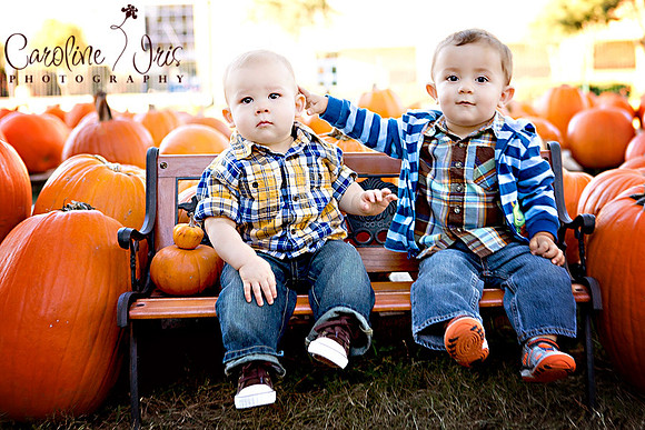 10-19-2013-EvanNGeorgePumpkinPatch-28web