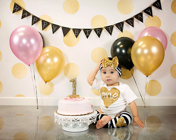 3-5-2016-AvaFirstBdayCakeSmash-107edit