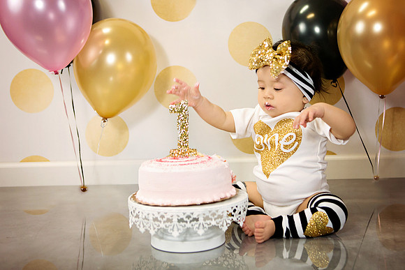 3-5-2016-AvaFirstBdayCakeSmash-100edit