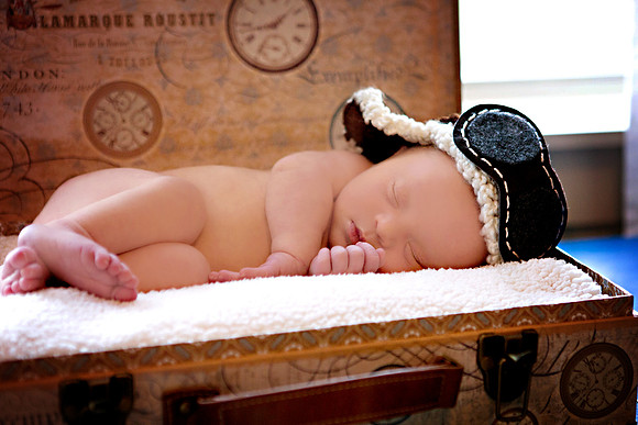 9-13-2013-CruzNewborn9days-11edit