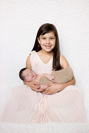 9-28-2014-MaxwellNewborn9days-96edit