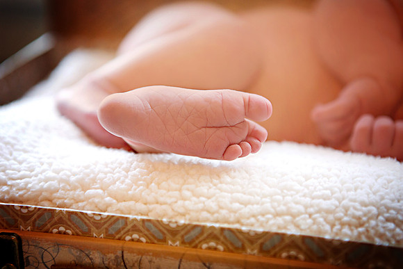 9-13-2013-CruzNewborn9days-12edit