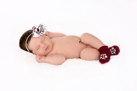 11-26-2014-MorganNewborn8days-86edit
