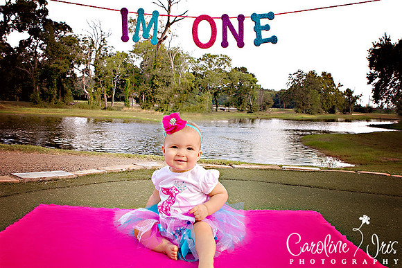 8-10-2013-Kinsley1CakeSmash-1web