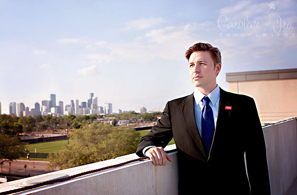 4-21-2013-ElliotMBAGrad-50web