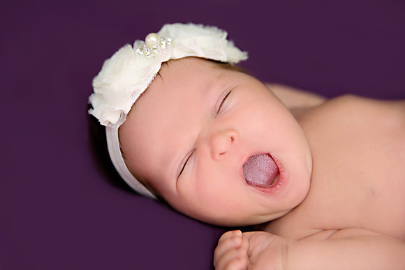 11-26-2014-MorganNewborn8days-11edit