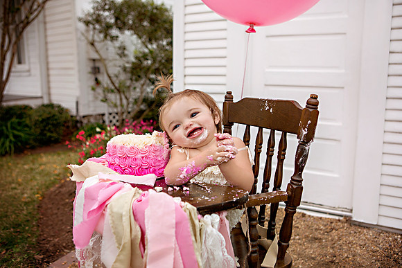 12-6-2014-Grace1stBdayCakeSmash-100edit