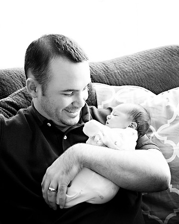 12-31-2014-GraceNewborn5days-76editbw